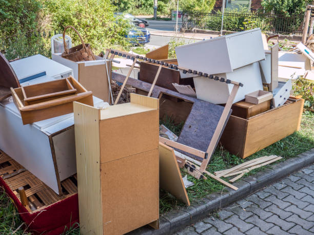 Best Yard Cleanup Services  in Fort Branch, IN
